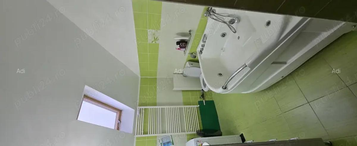Inchiriez apartament confort 1, pentru Festival Untold 7-11 August, Dambul Rotund - 7
