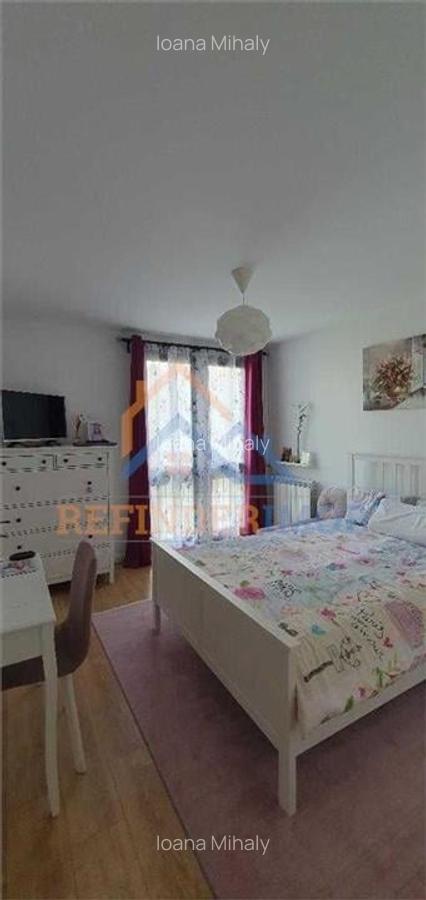 Apartament cu 3 camere decomandat, mobilat în Titan - 2