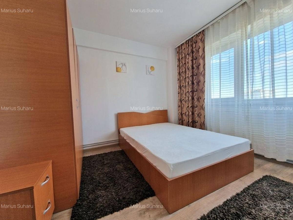 Apartament cu 3 camere semidecomandat, mobilat în Circumvalațiunii - 3