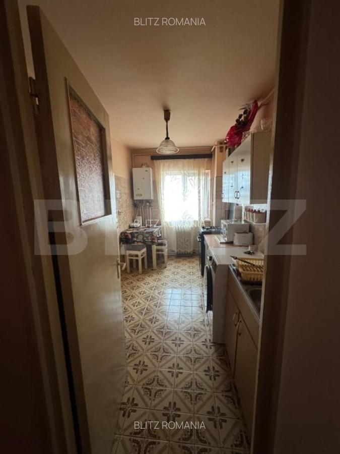 Apartament 3 camere, decomandat, 66 mp - Deva, Decebal - 4