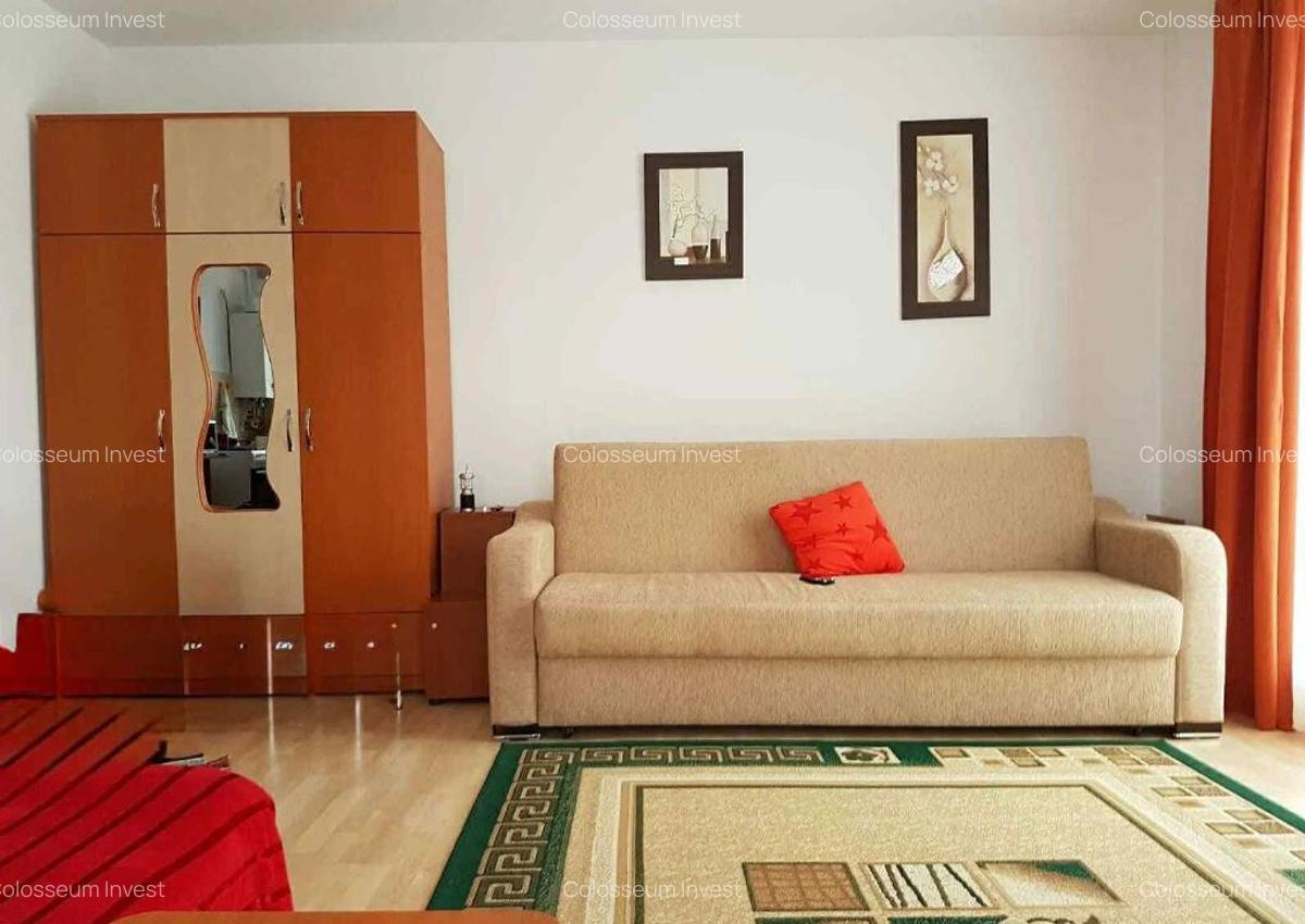 Apartament 2 camere, decomandat - zona Tractorul - 2