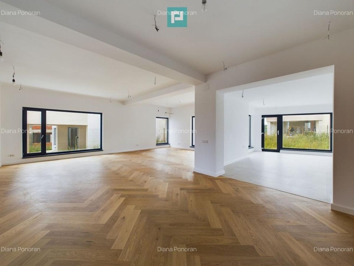 Vilă într-un Complex Rezidențial Nou cu Vedere la Balta Corbeanca - 1