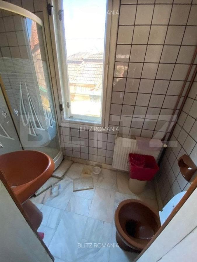 Apartament de 4 camere, decomandat, 212 mp si teren, zona Neptun - 19