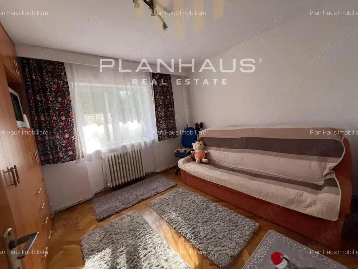Apartament 3 camere ,ultracentral Biblioteca Judeteana,etaj 1 , garaj sub bloc inclus - 10