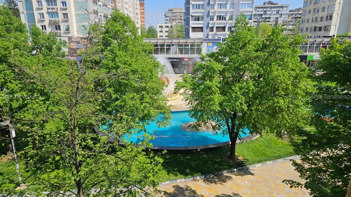 Inchiriez apartament ultracentral Str. Victoriei Nr.1 cu vedere la strada mare! - 5