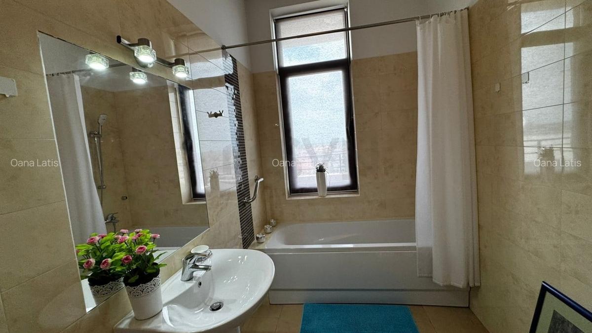 REA1024143 Penthouse spectaculos cu terasa de 360 mp si vedere spre padure l de - 9