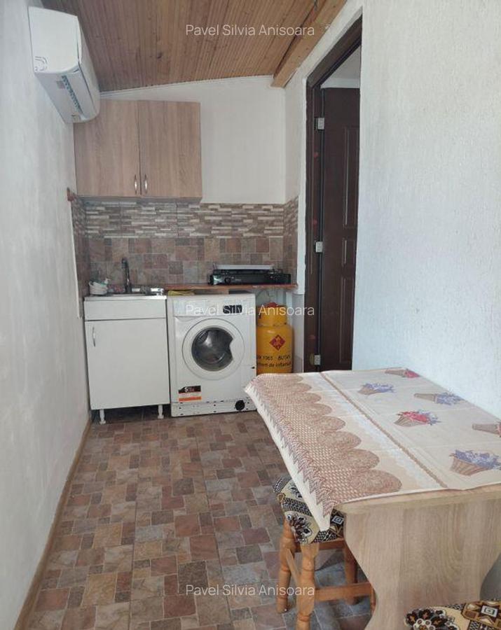 Apartament 1 camera la curte ,str. Traian - 7