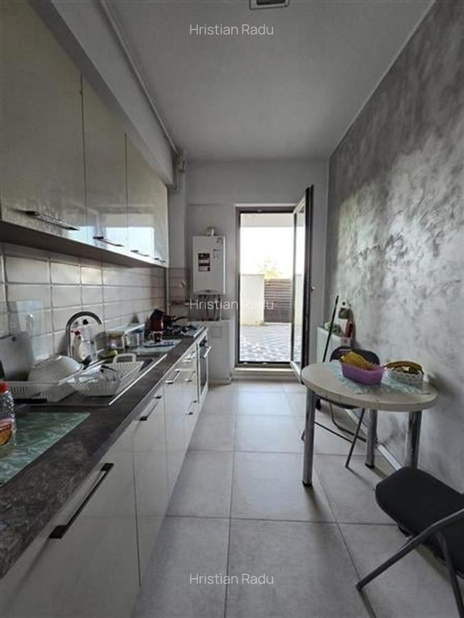 Apartament cu 3 camere semidecomandat în Bucureștii Noi - 18
