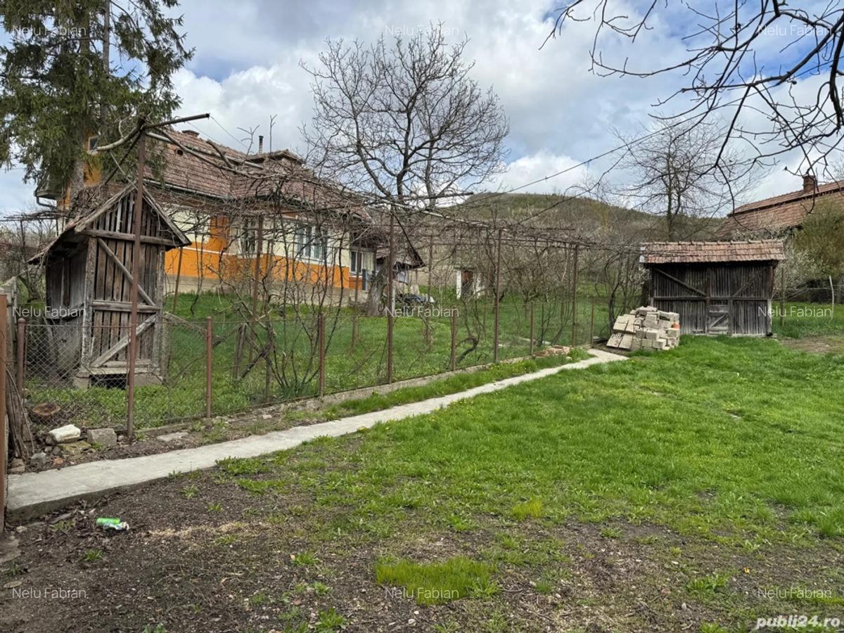 Casa cu teren de vanzare - 3