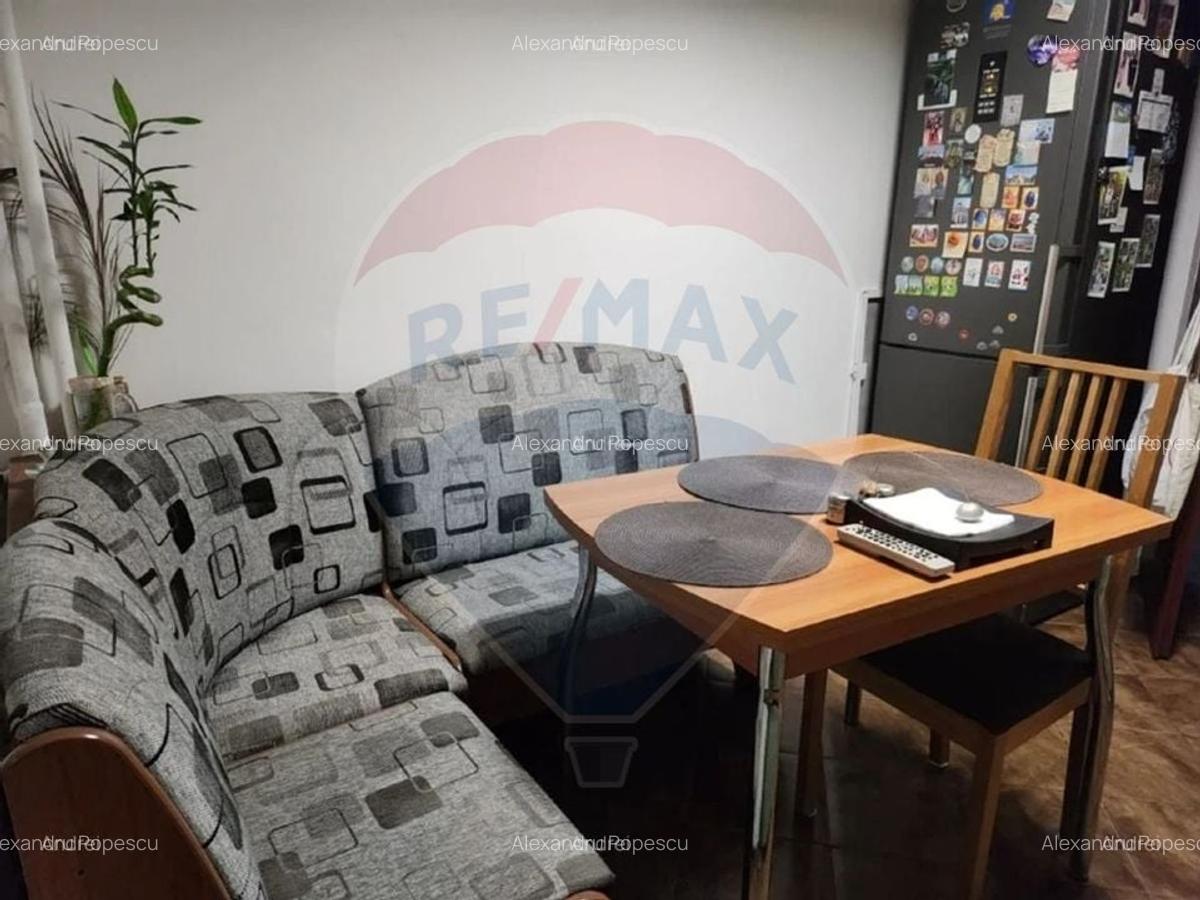 Apartament de inchiriat 4 cam in zona Stefan cel Mare - 2