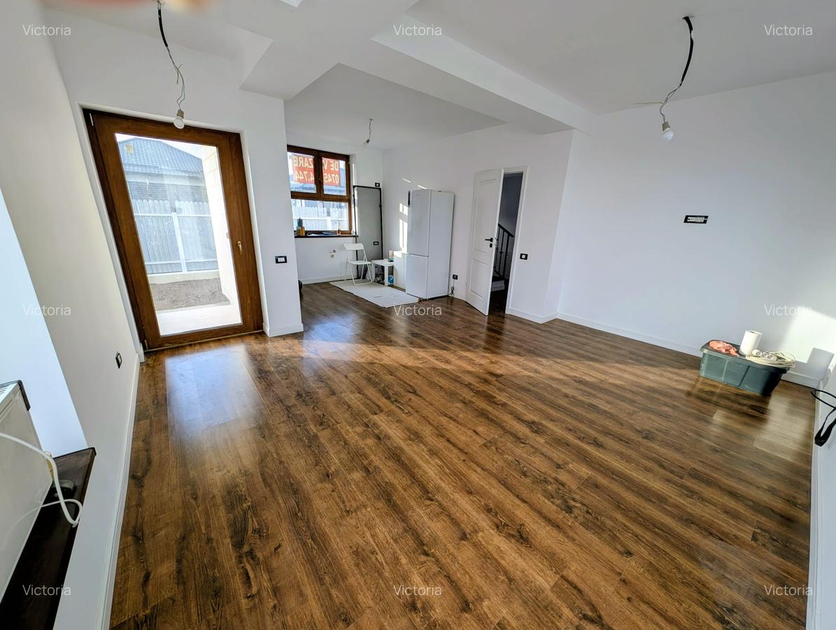 Pantelimon-Rascoala,P+E,4 camere,3 bai,utilitati,vecini,impecabila,finalizata - 2