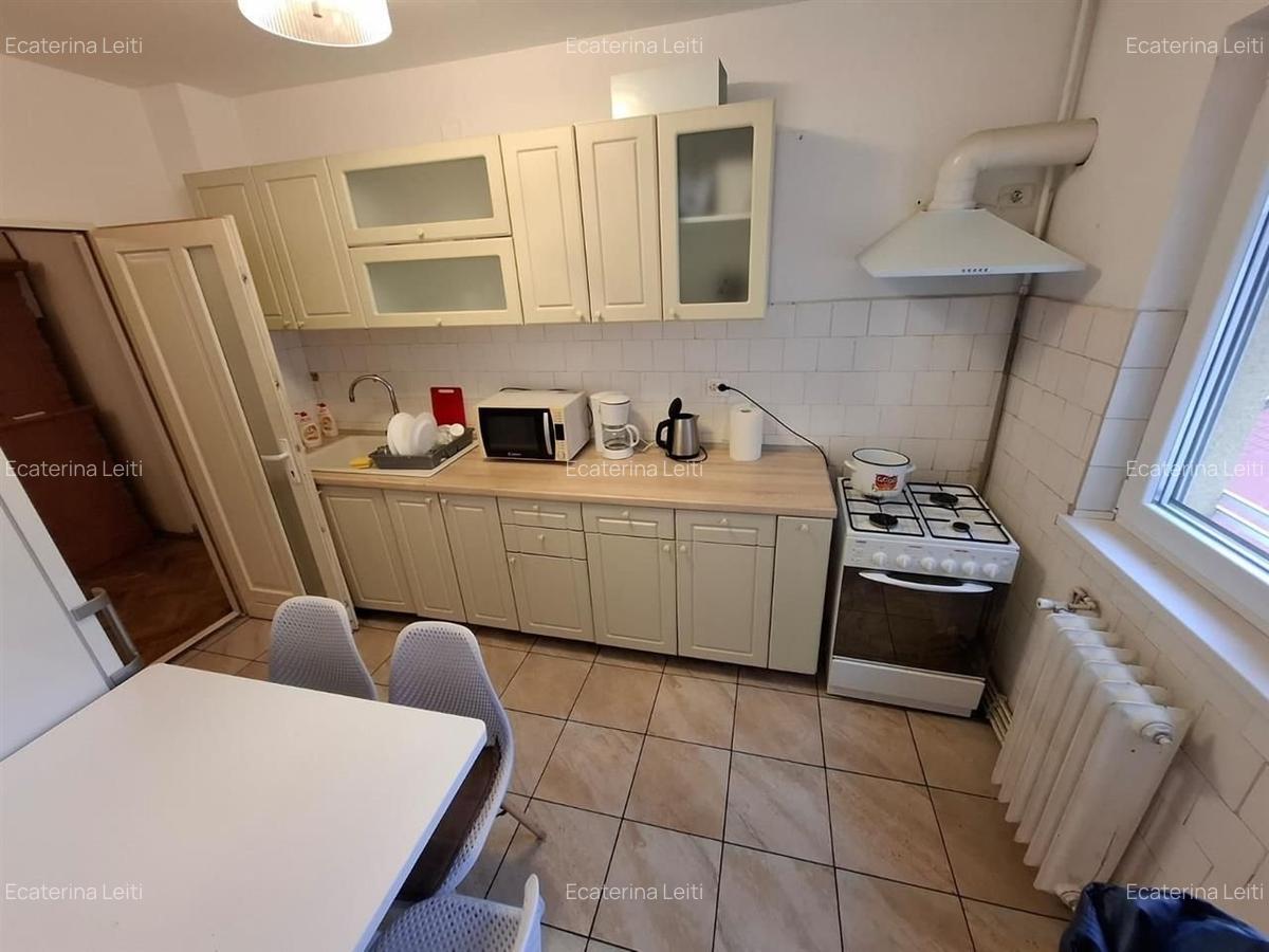 Central P-ta Unirii - Marasti 4 camere 2 bai 100 mpCTAC - 10