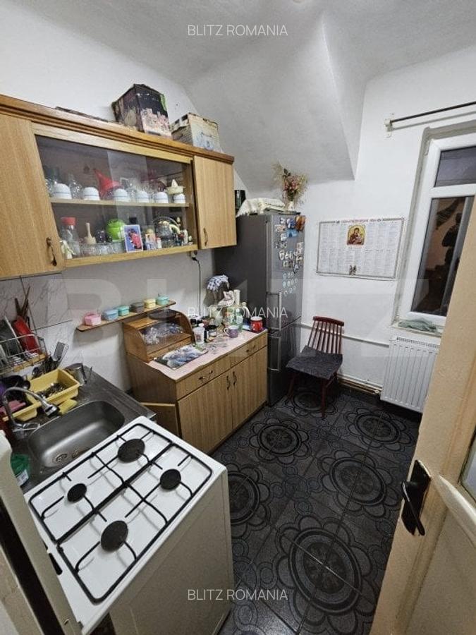 Apartament cu 3 camere in Episcopia - 4
