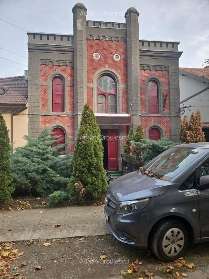 Vând Sinagogă ,poate fi folosită în orice domeniu - 1