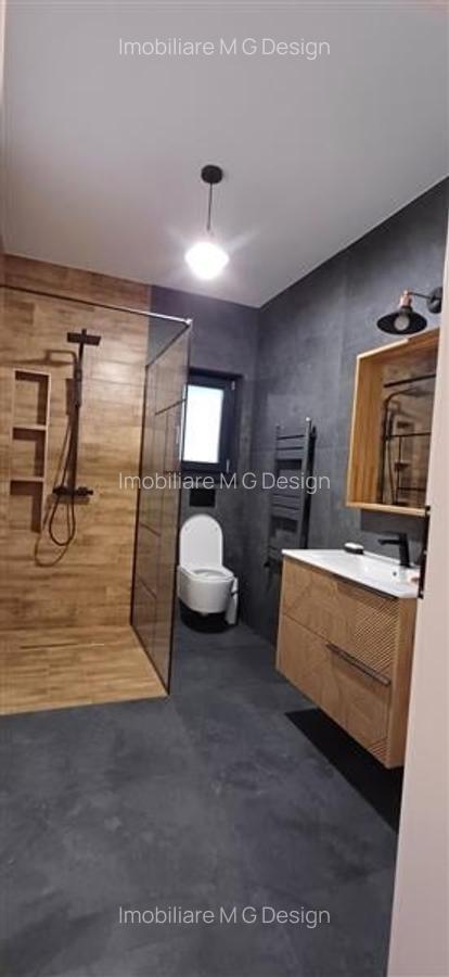 Casă cu 5 camere în Moșnița Nouă - 4