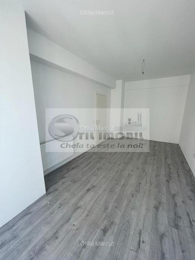 Garsonieră decomandată în Cug - 4