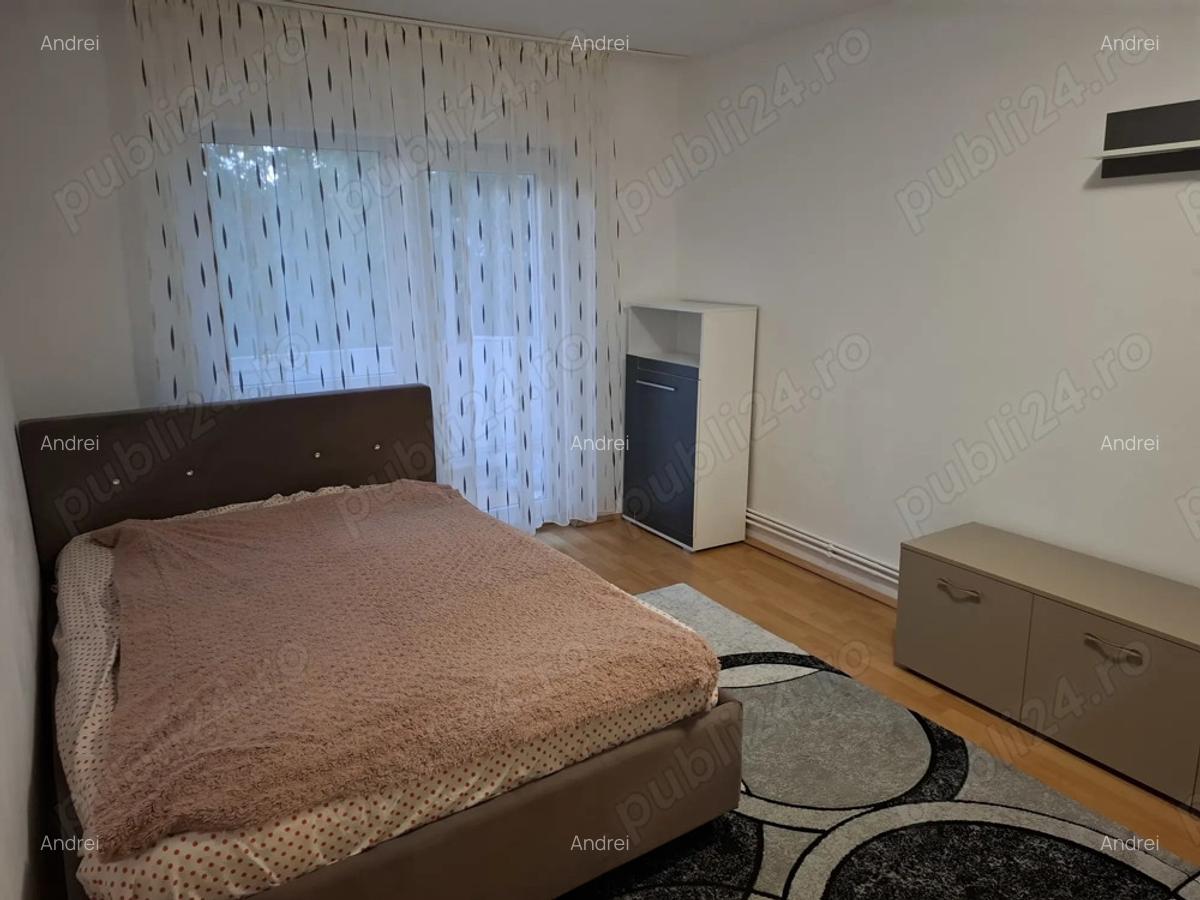 Inchiriez apartament cu 3 camere decomandat, mobilat si utilat in zona Lipovei - 3