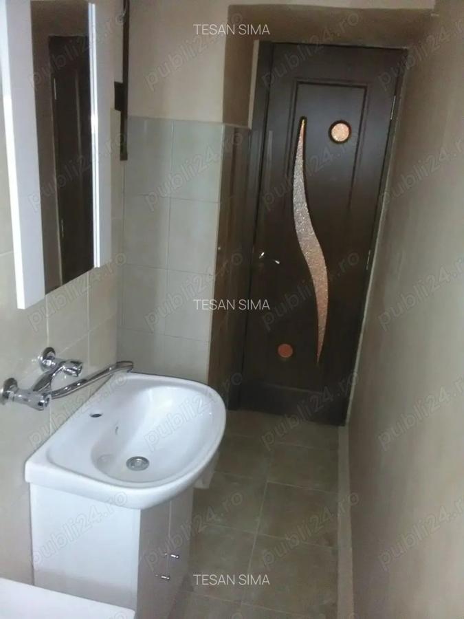 Inchiriez apartament 2 camere - 4