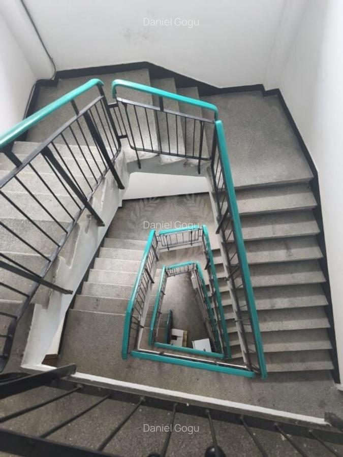 CLADIRE BIROURI\\ULTRACENTRAL - 11