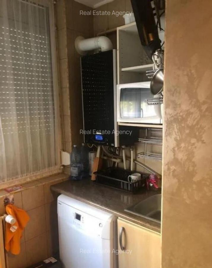 2 camere in zona Complexului Studentesc - 4