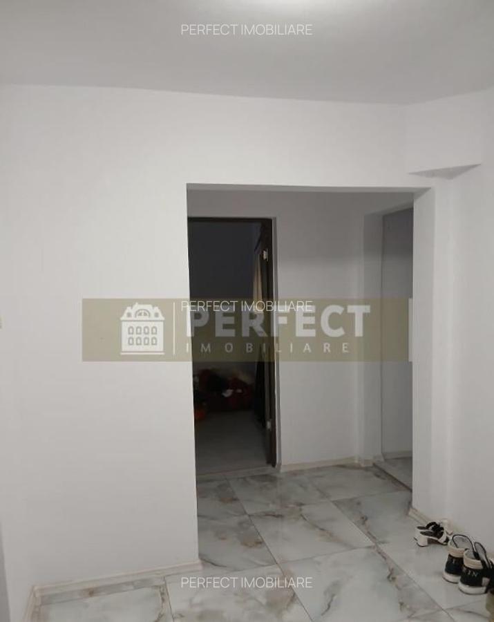 Apartament 2 camere DECOMANDAT, Malu Rosu-Str.Carol Davila, 72000 euro - 3