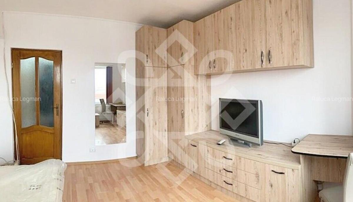 Apartament cu 1 camera de inchiriat, zona Decebal Oradea - 1