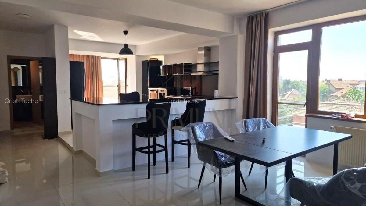 ELISABETIN - PENTHOUSE - 3 CAMERE - 2 BAI - TERASA 40mp - LOC PARCARE - 4