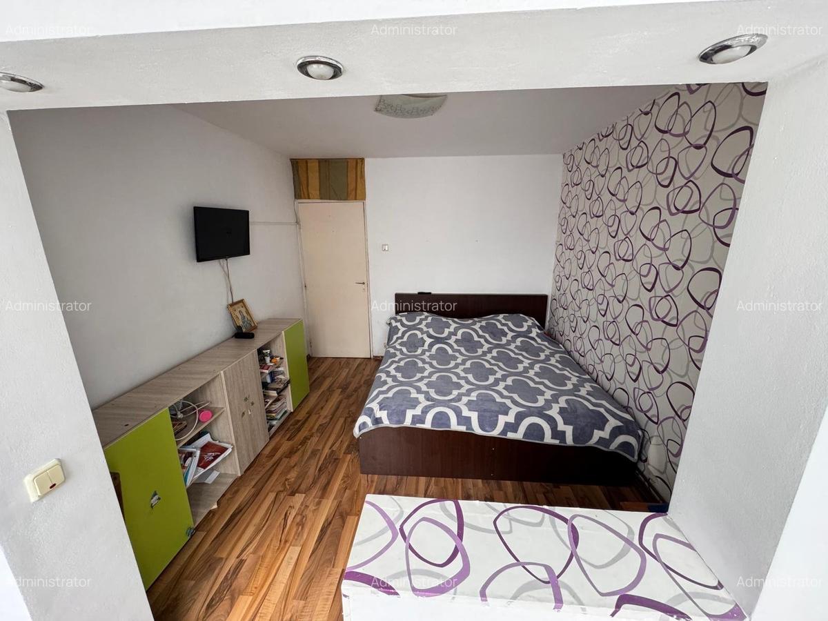 Apartament 4 camere intrare Racadau 155000 Euro - 2