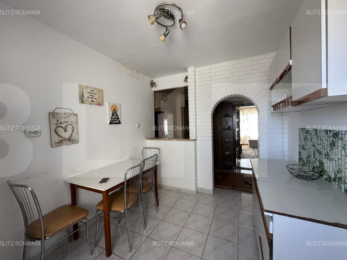 Apartament de vanzare, cu 3 camere, 2 bai, zona Iulius Town - 4
