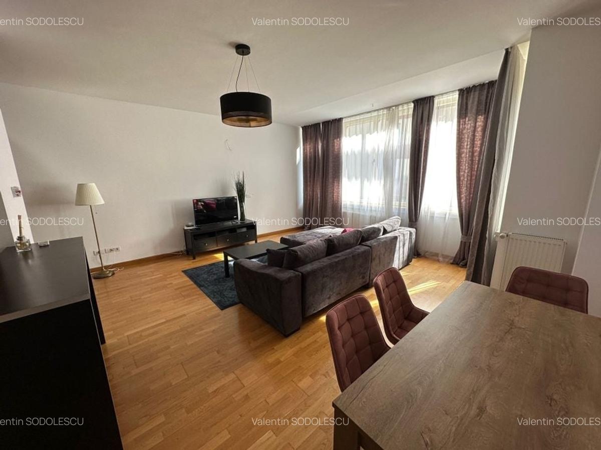 Apartament cu 3 camere decomandat, mobilat în Central - 2