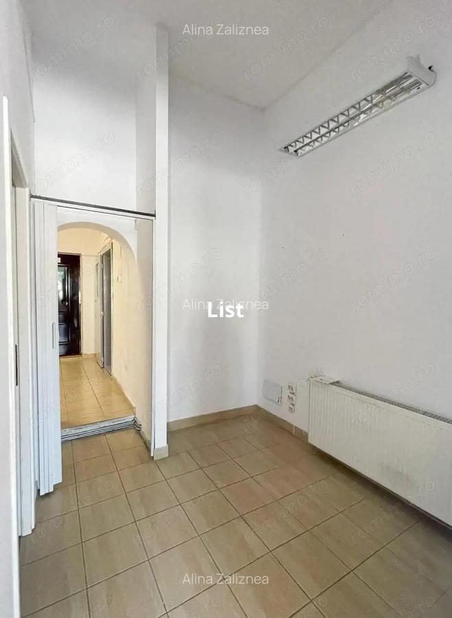 Spa?iu comercial finisat si curat in Re?i?a cu posibilitate extindere. - 3