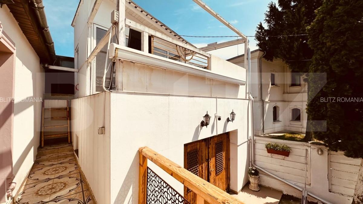 Casa individuala cu arhitectura clasica, renovata exterior, ultracentrala - 13