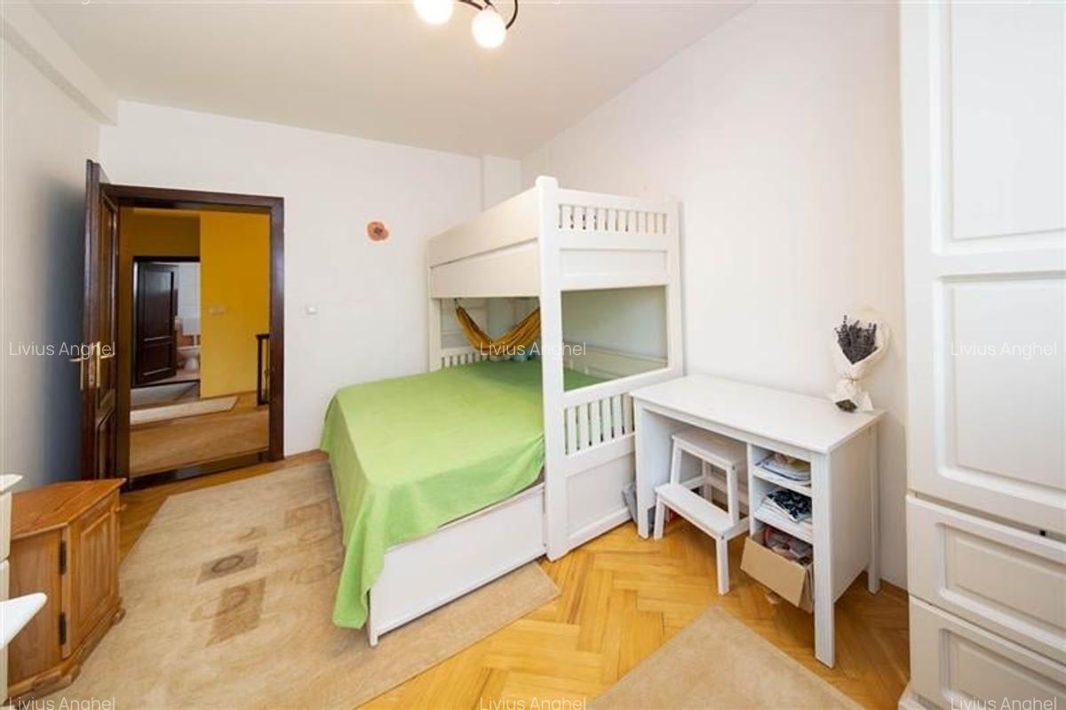 Duplex cu 5 camere în Cristian - 19