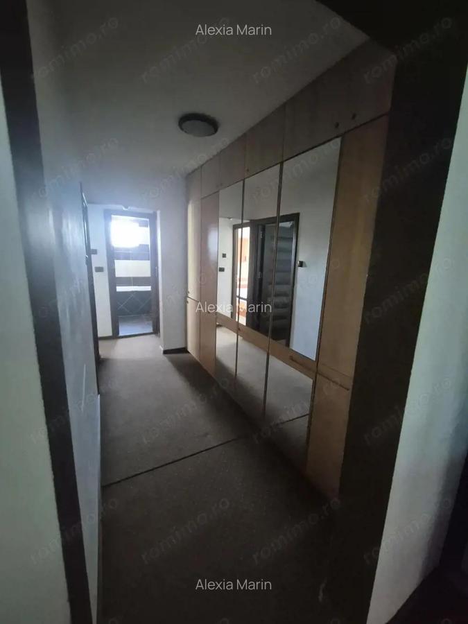 Apartament 3 camere vanzare Giulesti - 6