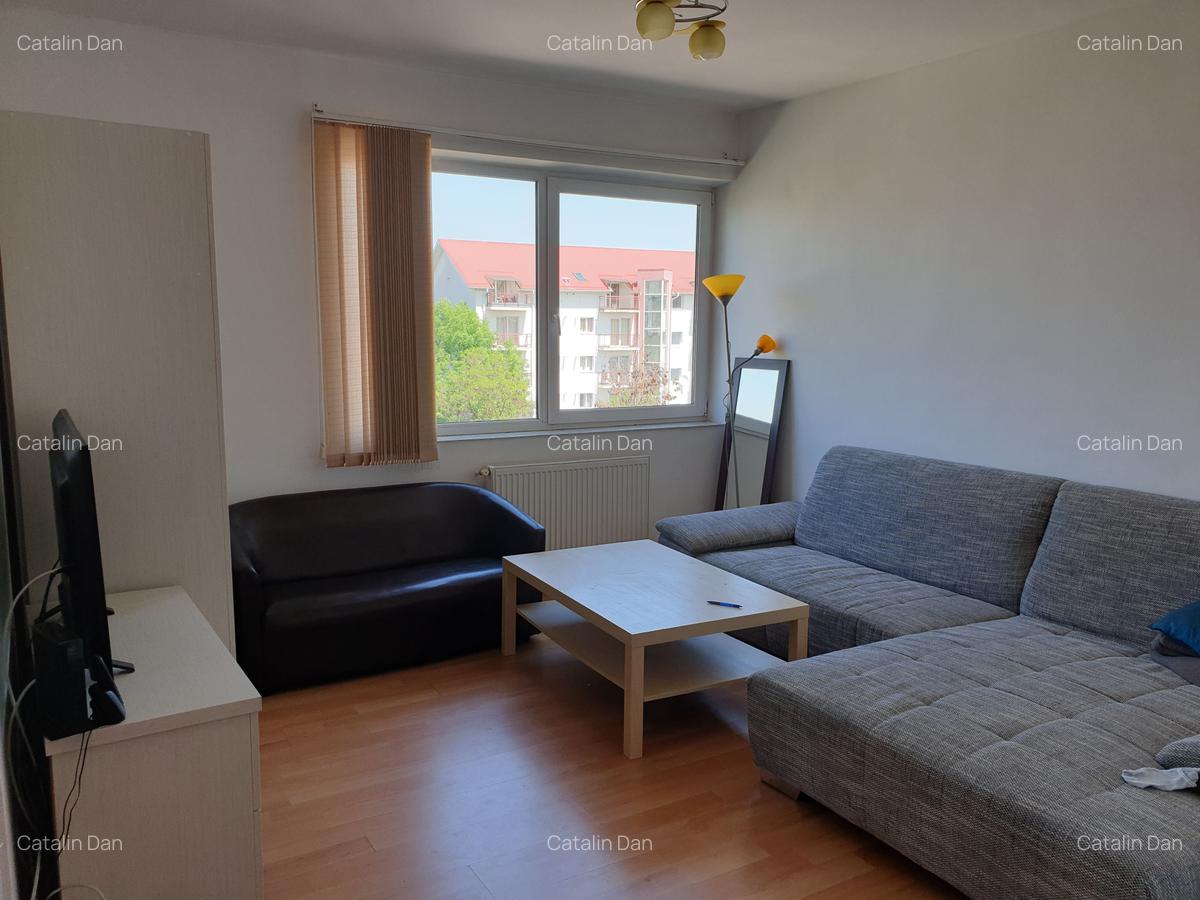 Inchiriez apartament cu 3 cam in Zorilor - 1