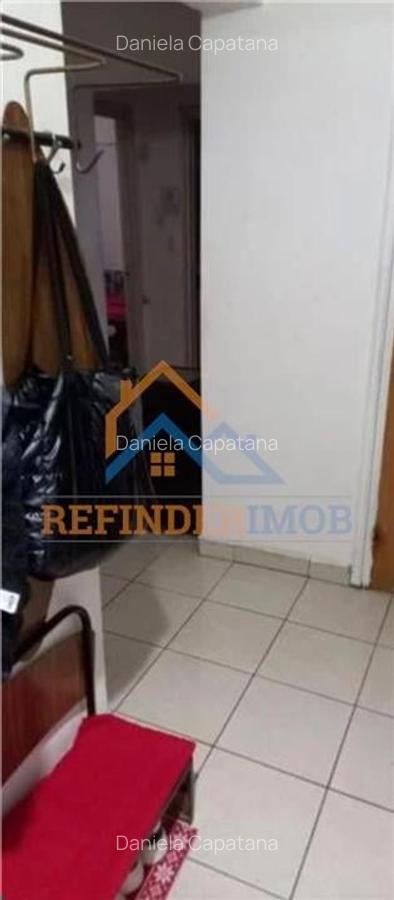 Vanzare apartament 3 camere  Metrou Raul Doamnei - 6