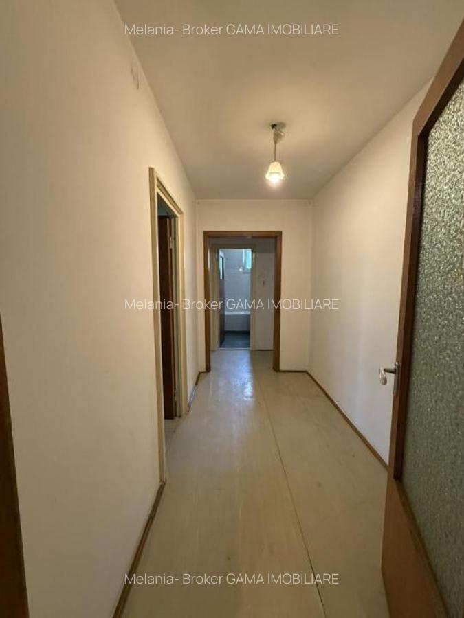 Apartament cu 4 camere semidecomandat în Pantelimon - 11
