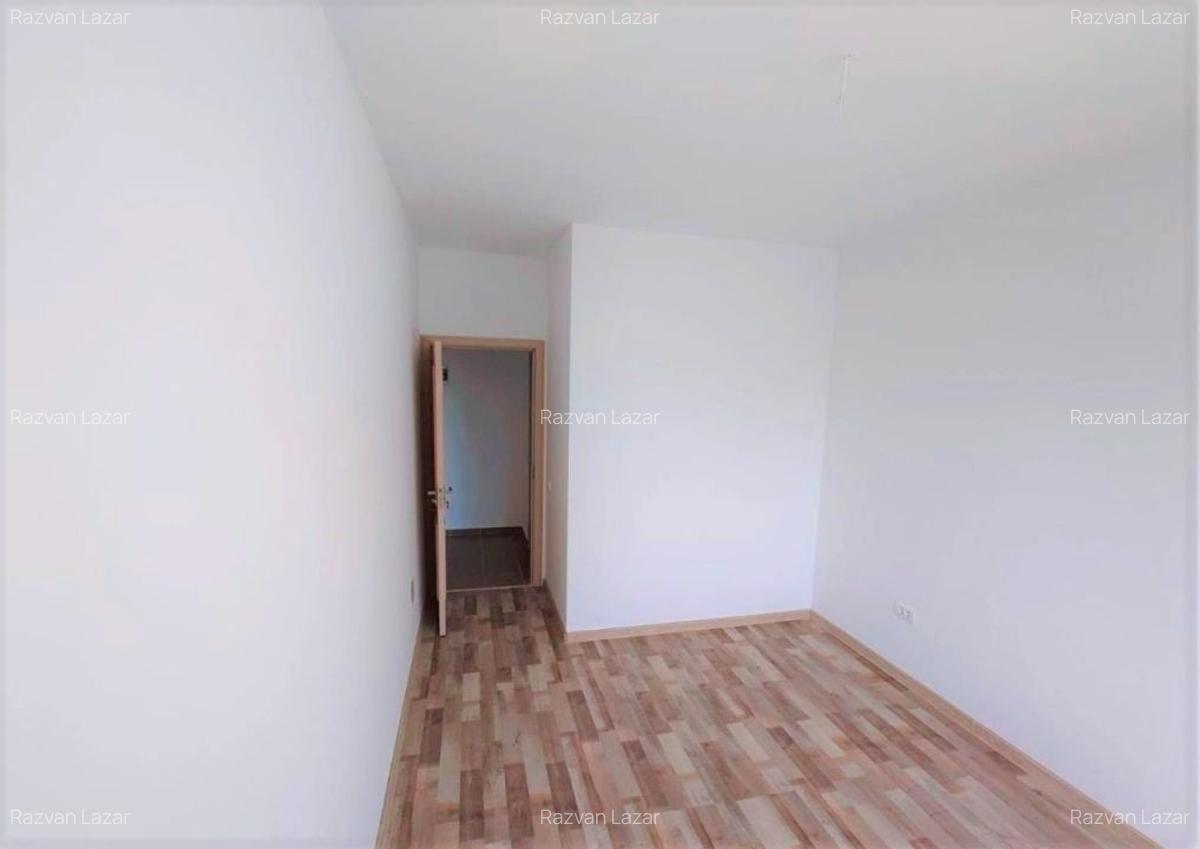 Apartament cu 2 camere semidecomandat în Apărătorii Patriei - 5