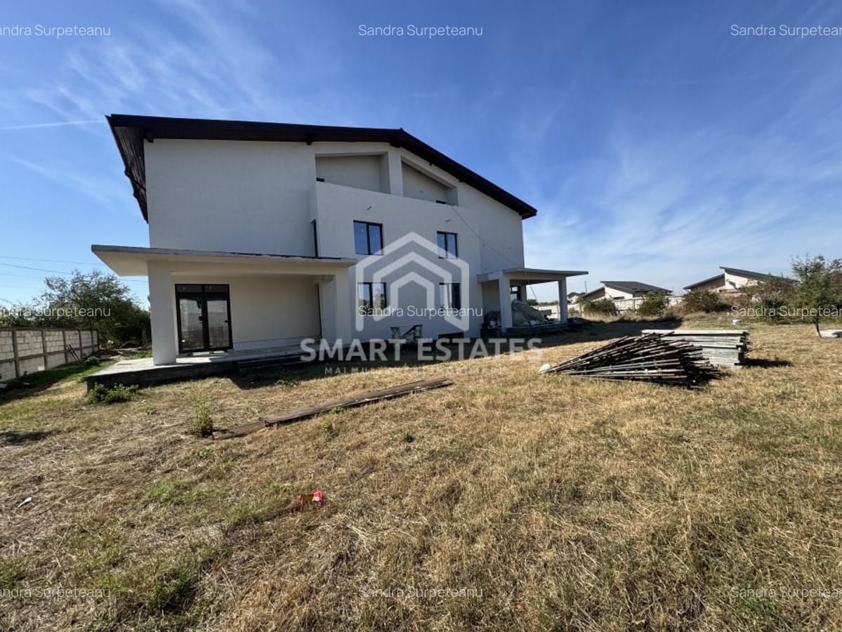 VANZARE VILA DARVARI | DOMNESTI -CIOROGARLA | 7 CAMERE - TERASE LA CHEIE - 4