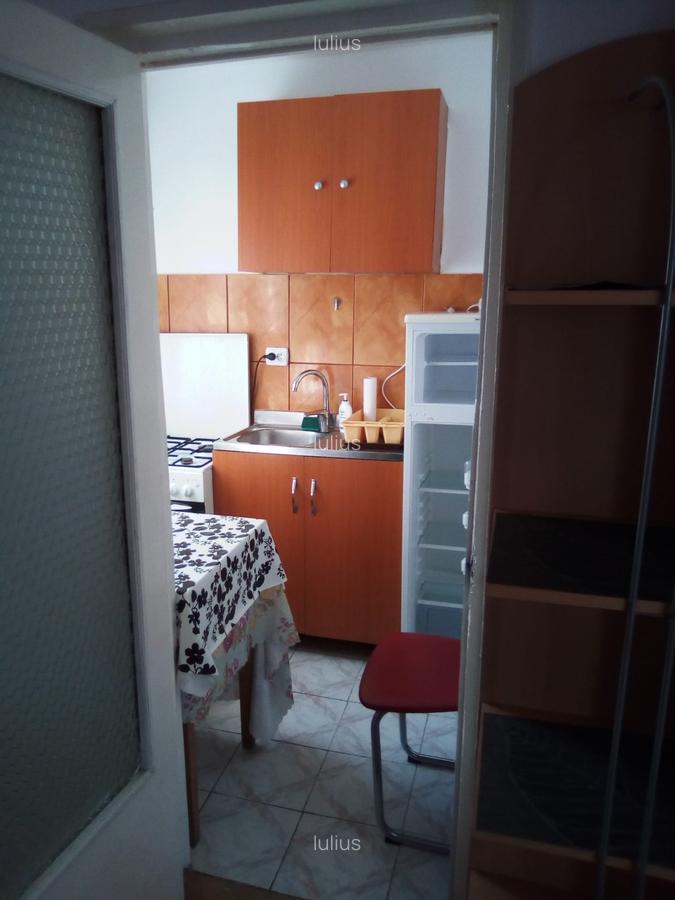 Garsonieră decomandată, mobilată în Bartolomeu - 2