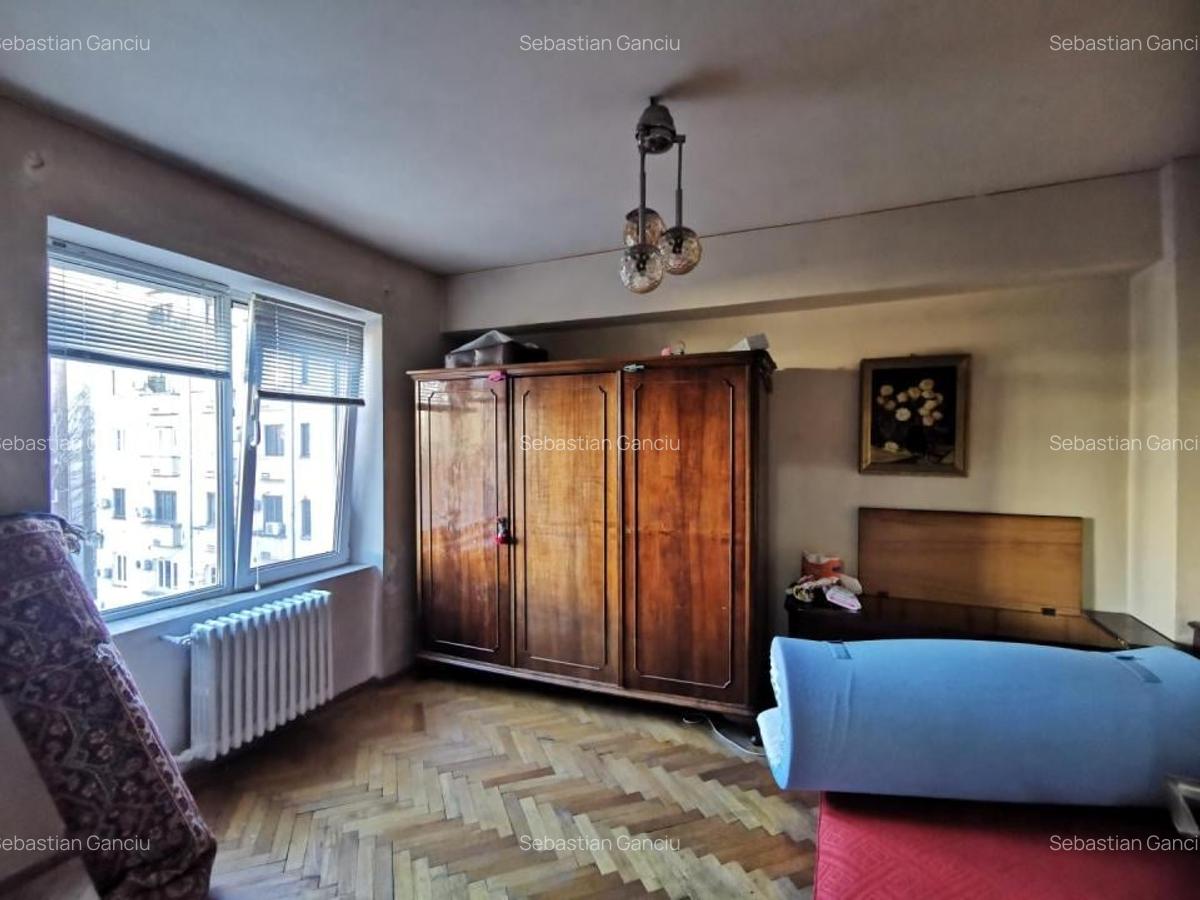 Universitate Ap 2 cam metrou 1 minut - 1