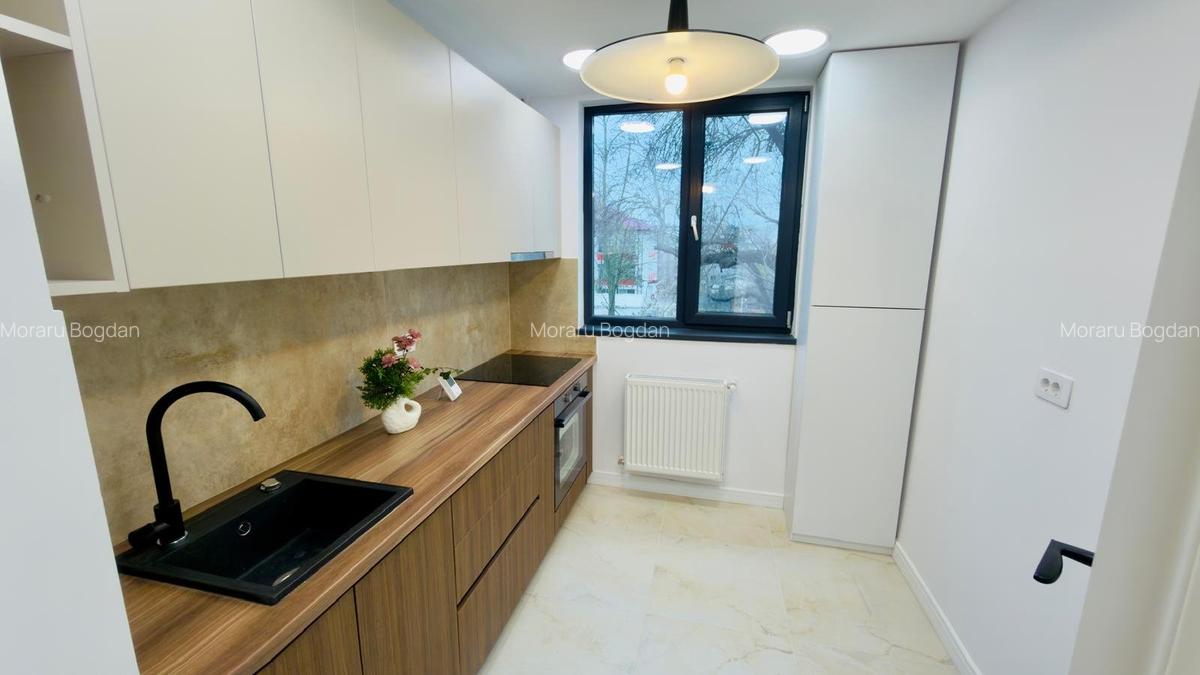 Apartament 3 camere mobilat si utilat nou de vanzare in zona Tiglina 1 - 5