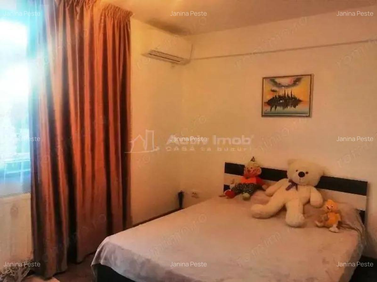 Casa - Prelungirea Ghencea- Cartierul Latin - 135000E - negociabil - partial mobilata - Comision - 8