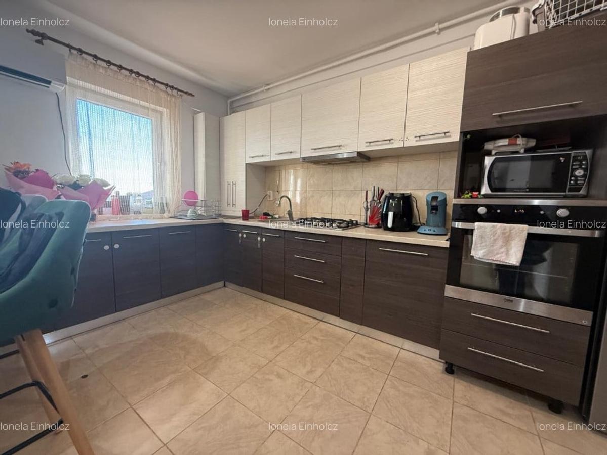 COMISION 0% Apartament 3 camere, decomandat, mobilat si utilat - Giroculu - 6