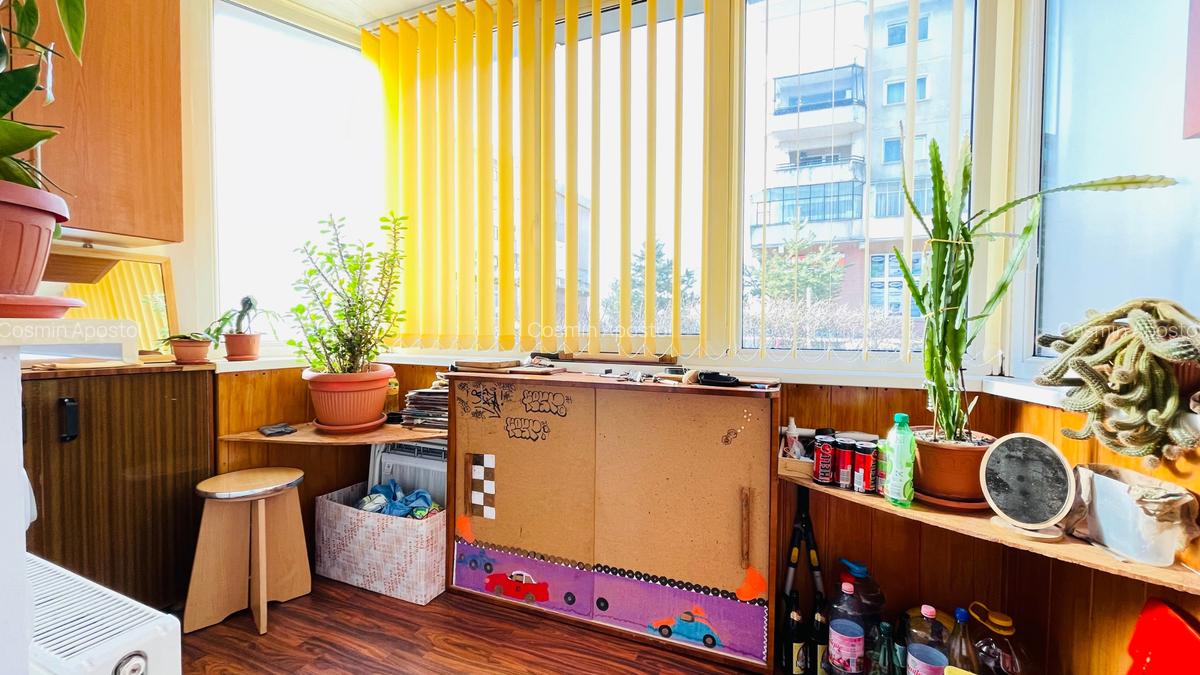 Apartament de vanzare decomandat cu 2 camere - 6