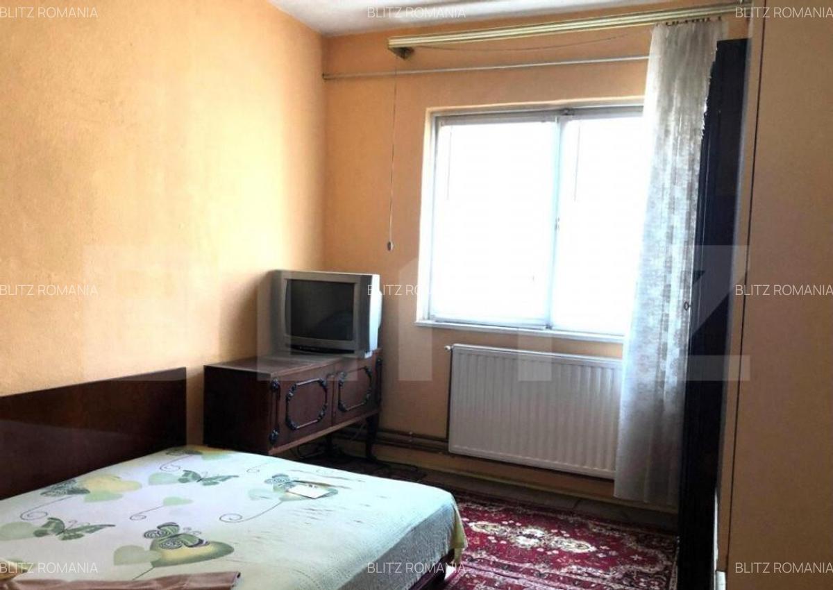 Apartament 3 camere, decomandat, 68 mp, M12, zona Catedralei - 4