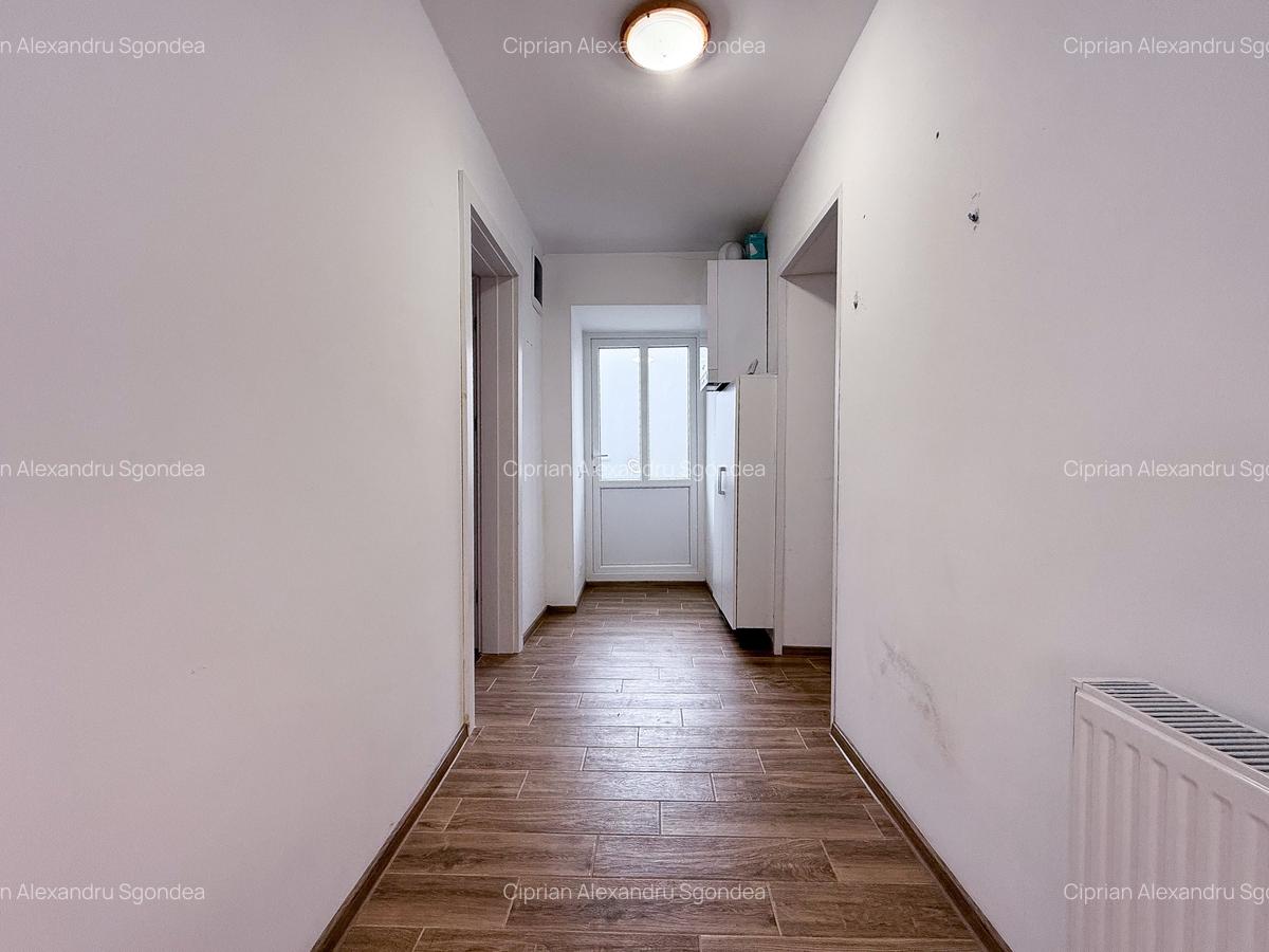 Apartament cu 3 camere decomandat în Centrul Istoric - 3