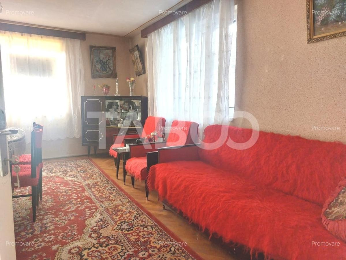 Casa 78 mpu curte proprie pretabila regim hotelier zona istorica Sibiu - 14