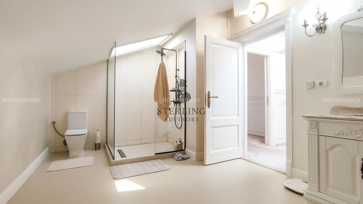 Vila restaurata in cel mai mic detaliu - zona centrala - 30