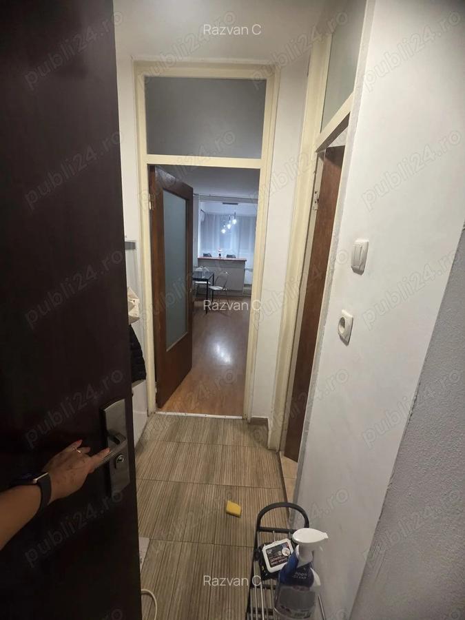 Inchiriere garsoniera MODERNA 3 min metrou Costin Georgian - 7